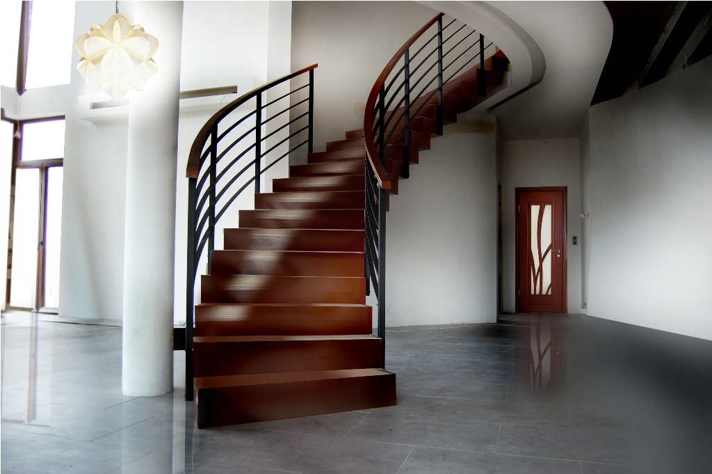 Dlaczego warto wybrać do swojego domu schody zabiegowe drewniane?